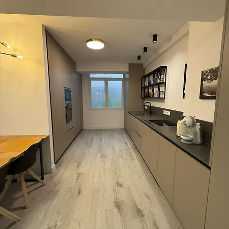 Apartment 360º - *